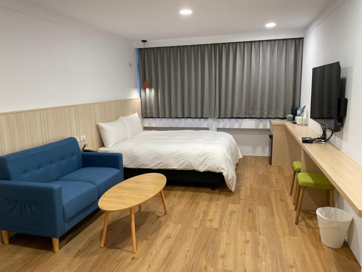 Yoshi Hotel Tainan Esterno foto